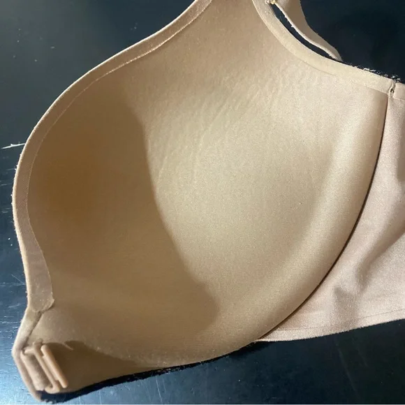 Victoria Secret - Picture 6 of 8